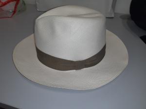 STRAW HAT